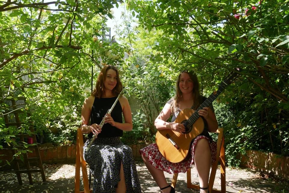 Ara Duo