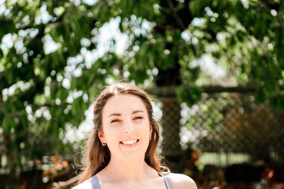 Bridesmaid Makeup (Pro Pic