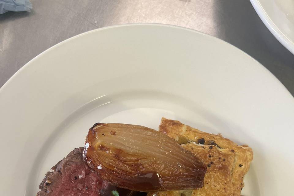 Beef Fillet, red wine sauce