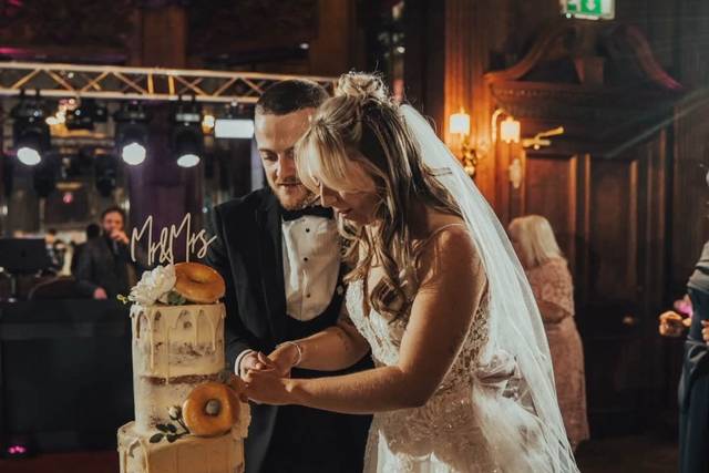 Mr & Mrs Johnson