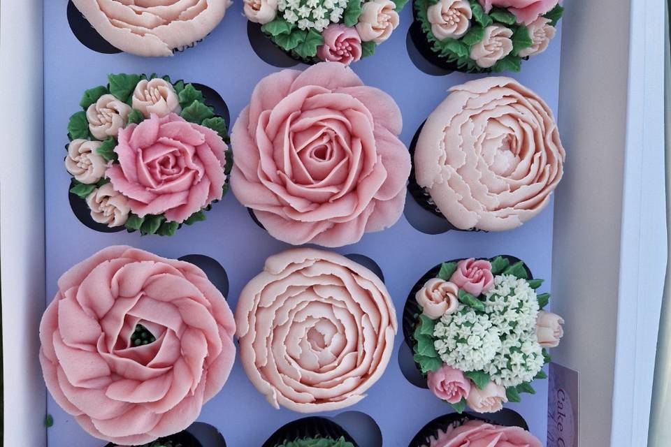 Pinks and white cupcakes