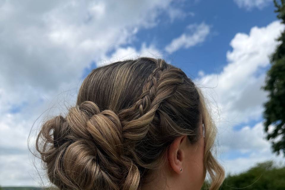 Amore Hair Wedding Hair