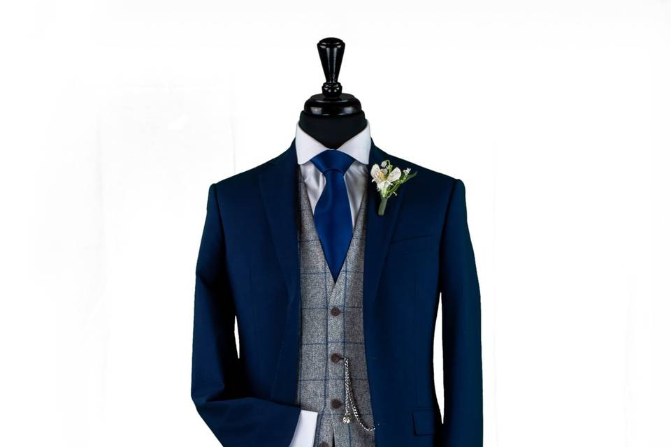 Navy lounge suit