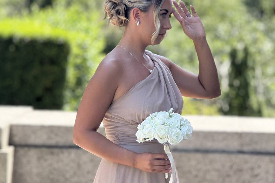 Bridesmaid candid