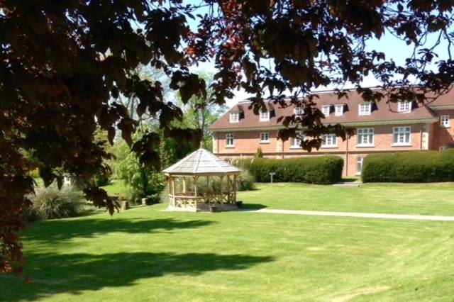 Mercure Shrewsbury Albrighton Hall Hotel & Spa