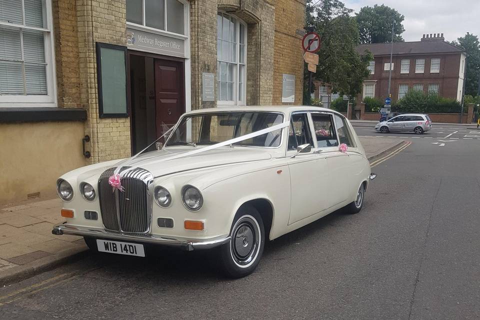 Daimler ds 420