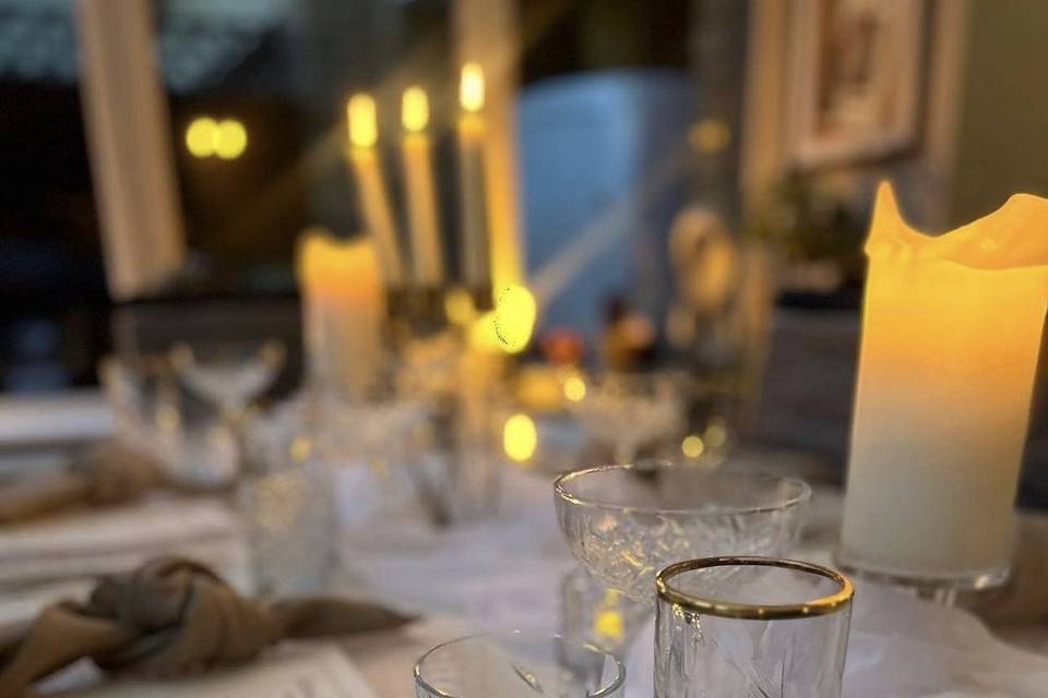 Glassware & tablescape