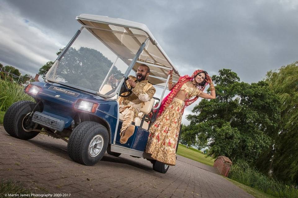 Golf buggy getaway - Martin James Photography & Videography