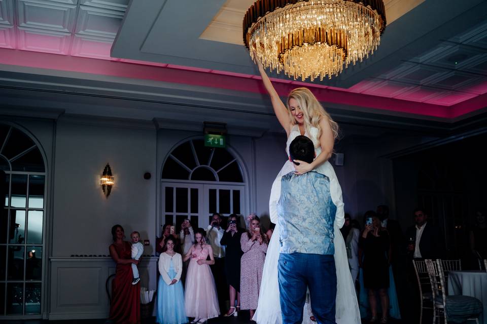 First dance lift