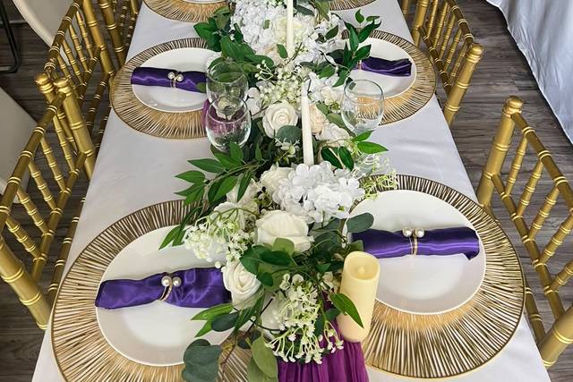 Chiavari Chairs by LeadingHire