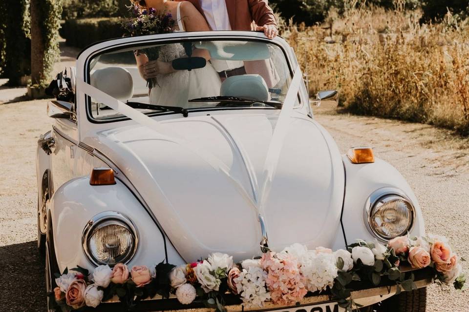 VW wedding car - Ashleigh Britten Photograph