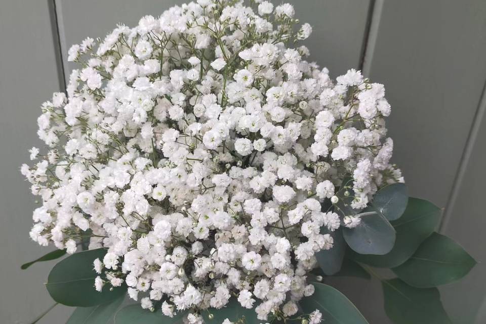 Gypsophila bridesmaids bouquet