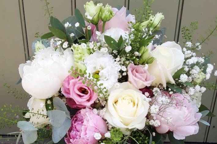 Ivory and pale pink bridal