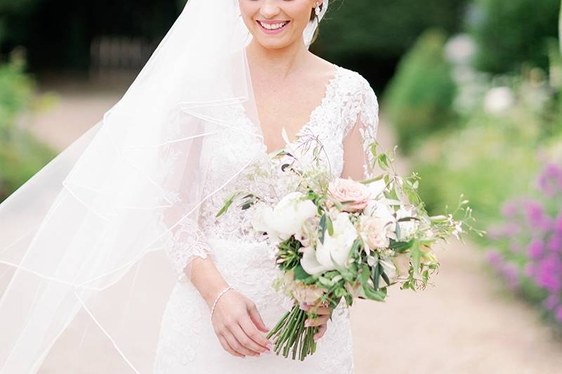 Smiling bride - Camilla J. Hards