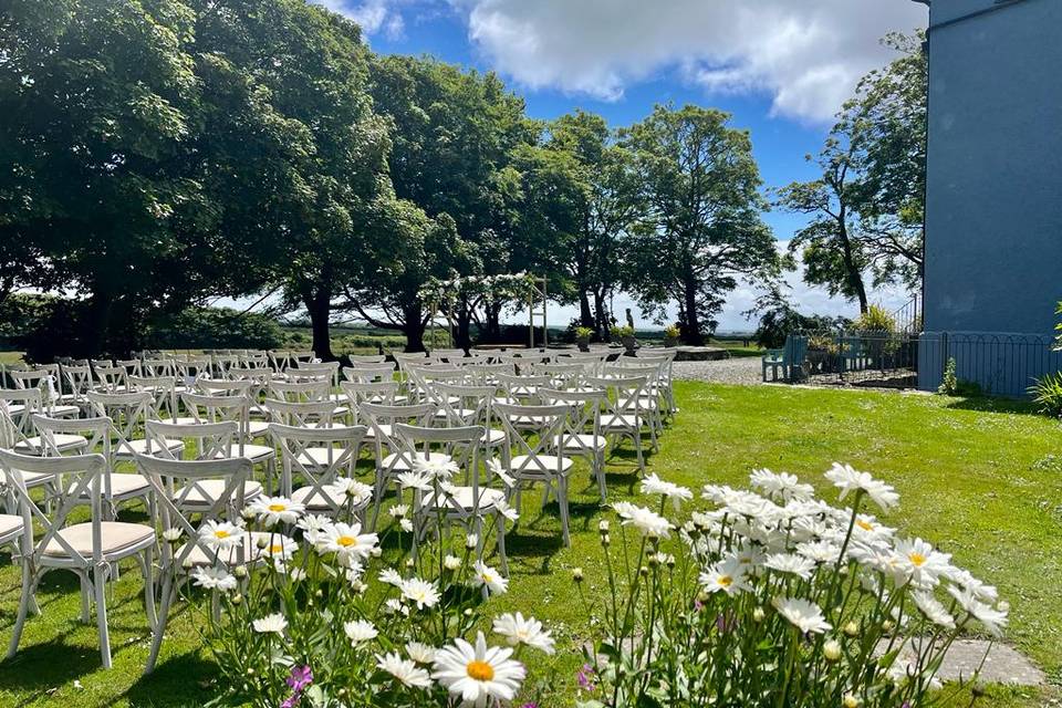 Outdoor ceremony