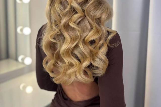 Elegant waves