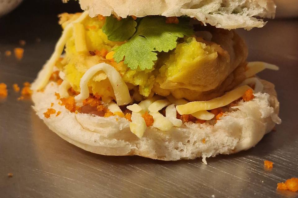 Bombay vadapaav