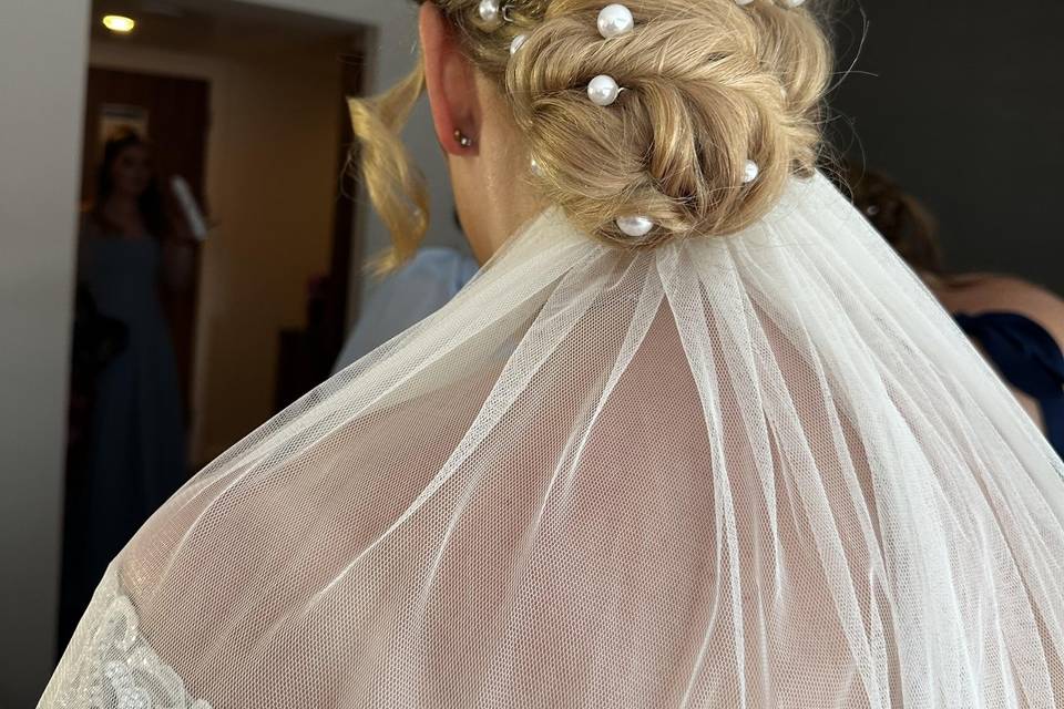 Bridal hair