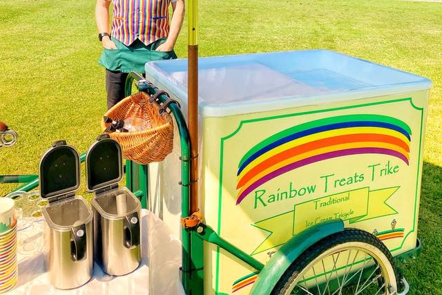 Tricycle ice sales cream cart