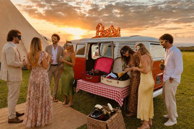 Cool4campers Booth Bus