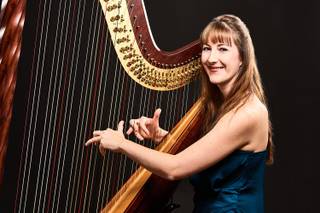 Heather Wrighton - Harpist