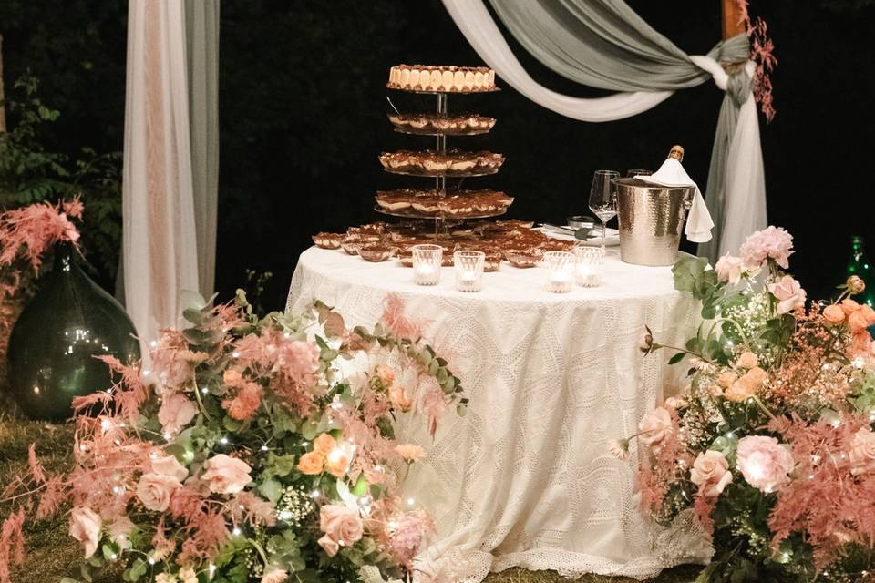 Wedding Tiramisù Cake