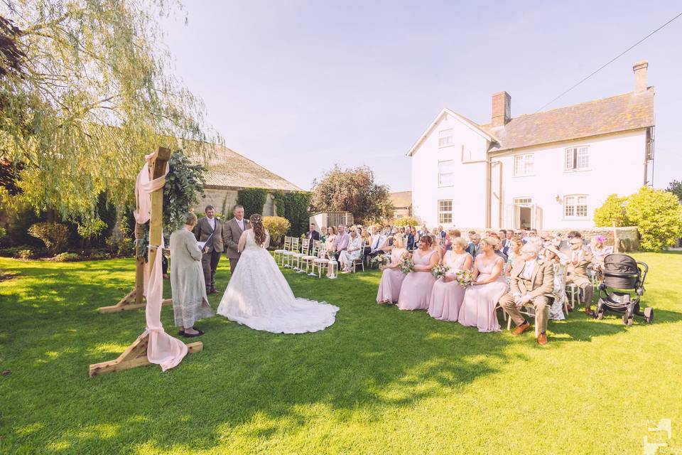 Beautiful outdoor ceremony