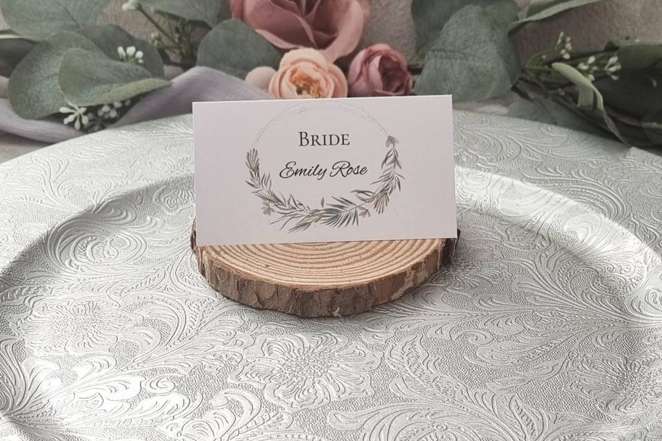 Floral wreath Name cards