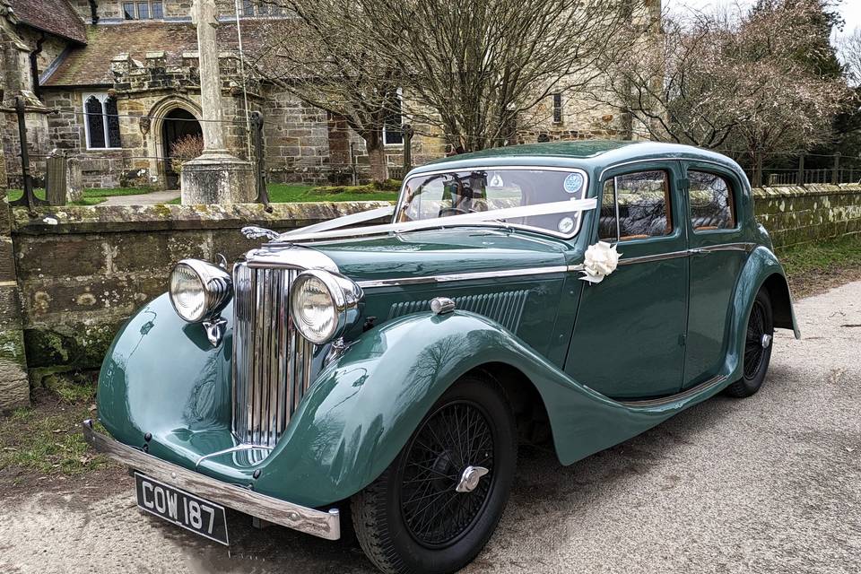 VINTAGE WEDDING CAR HIRE