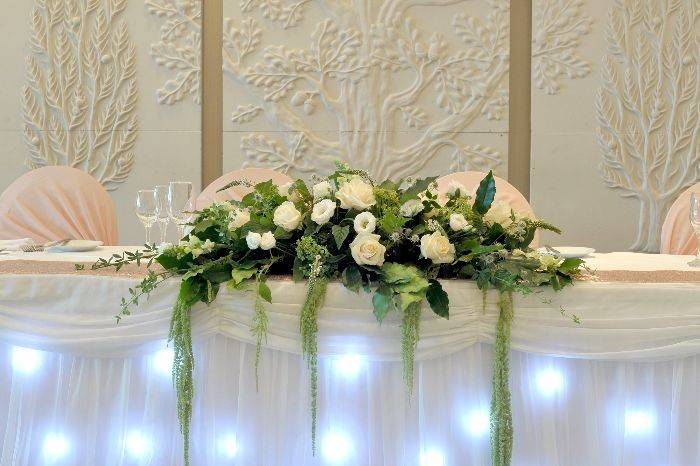 Head table decor