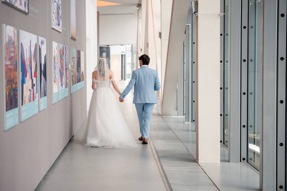 Promenade couple walking