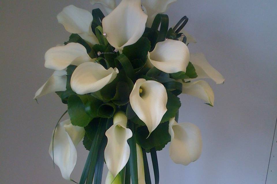 Gloriosa lily bouquet