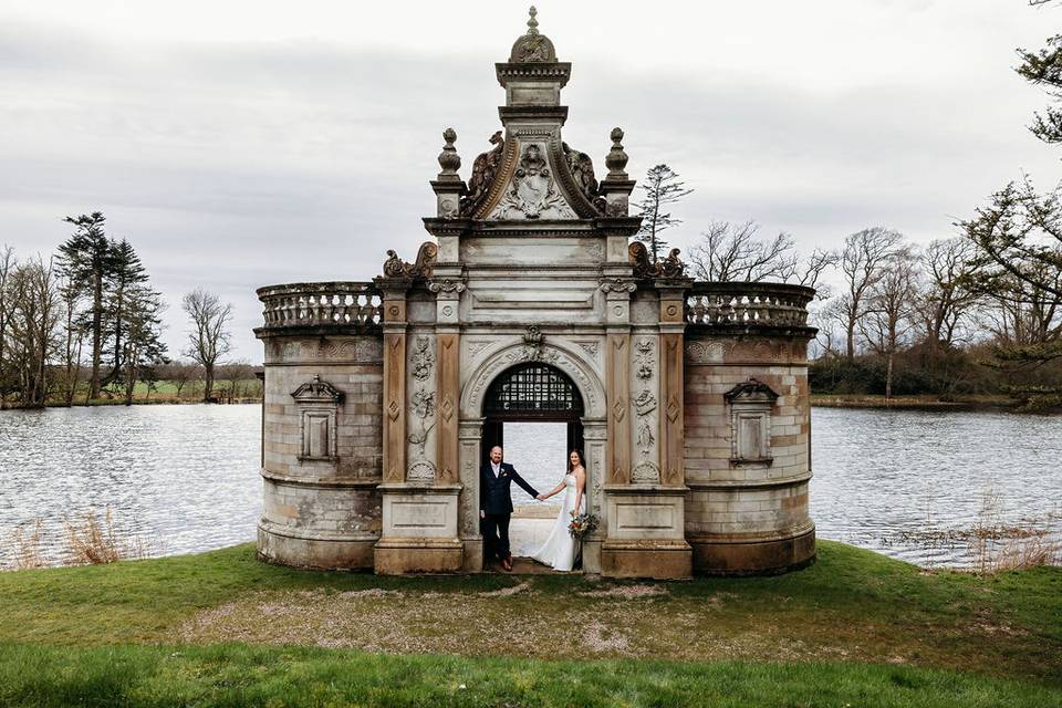 Kinmount House Boat House