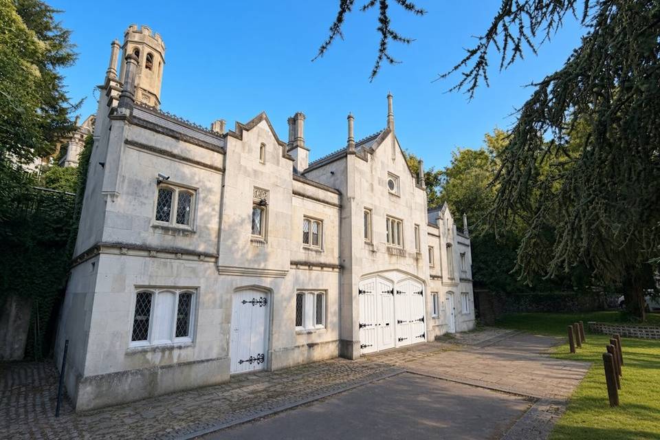 Coach House