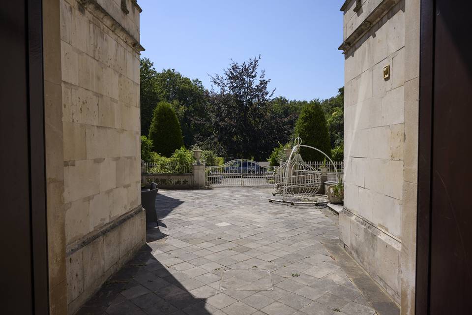 Garden Courtyard