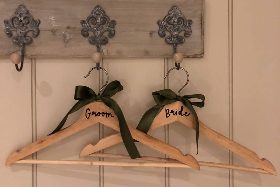 Personalised wooden hangers