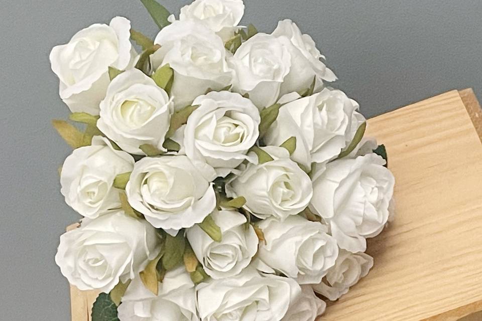 White roses