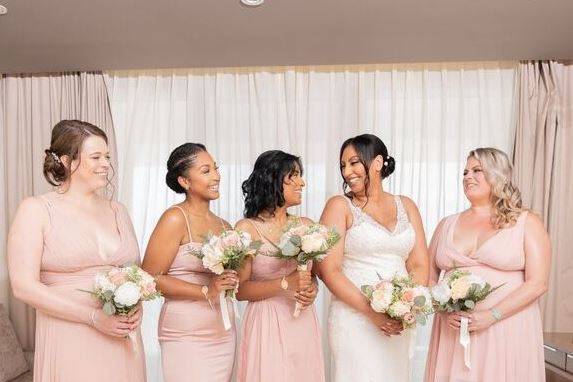 Blush pink and white bridal bo