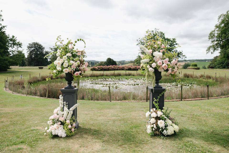 Outdoor Ceremony decor