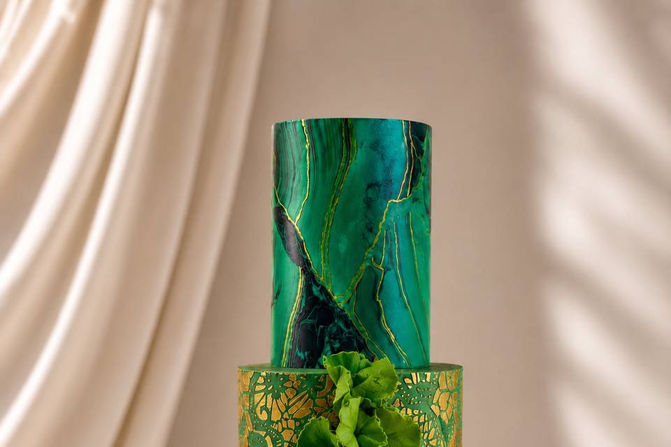 Elegant Emerald Opulent cake