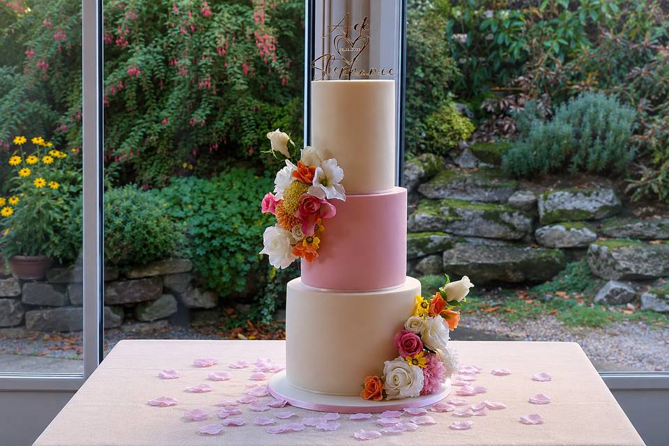 Soft Floral cake