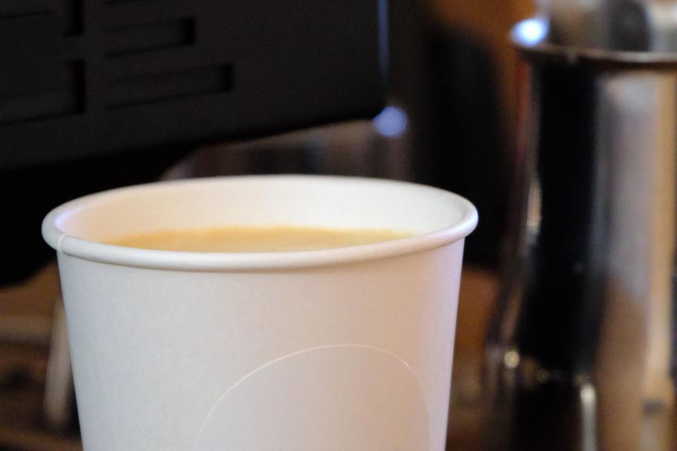 Serving hot drinks1