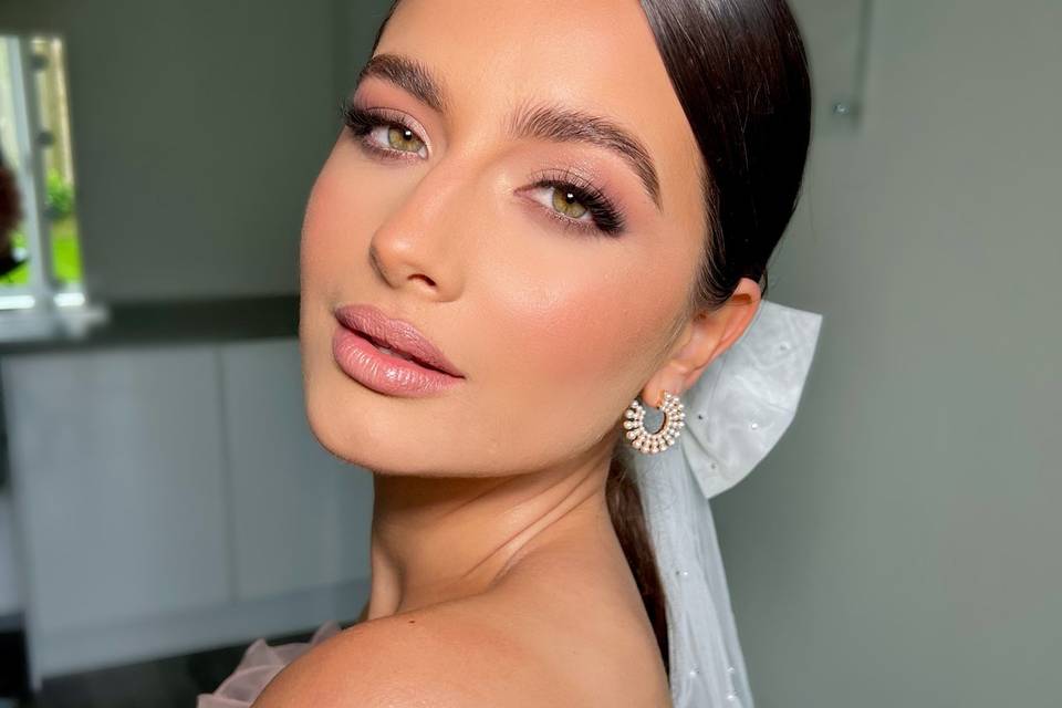 Wedding makeup herts