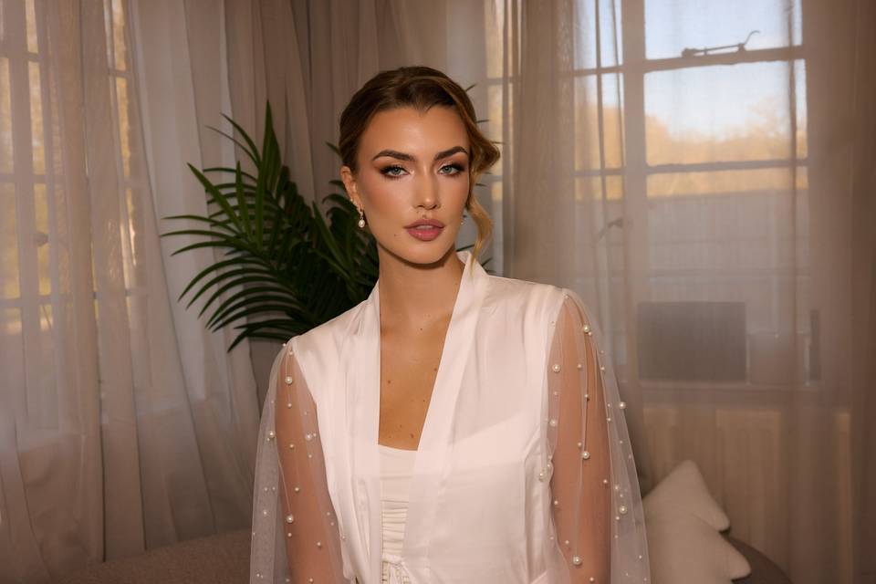 Ethereal signature makeup