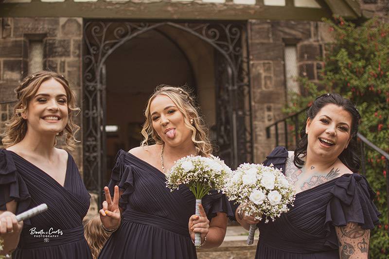 Bridesmaids up for a laugh