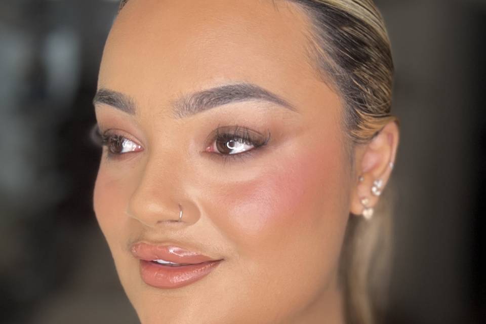 Soft glam