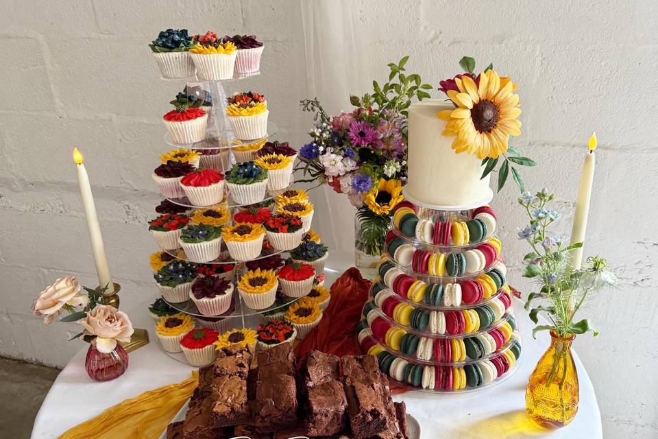 Dessert Table Sunflower Furtho