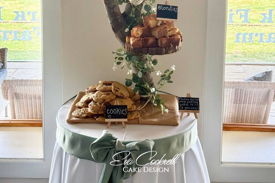 Wedding desserts Skylark Farm