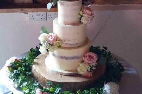 White and navy wedding cake