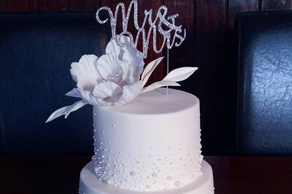 White on white wedding cake